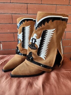 Filles A Papa Style Suede Ankle Boots in Tan with Black & White Detailing